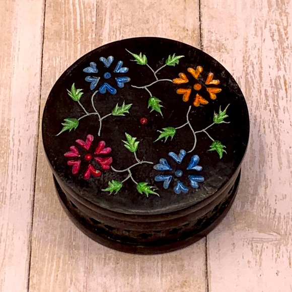 Floral Soapstone Incense Holder - Picture 2 of 3